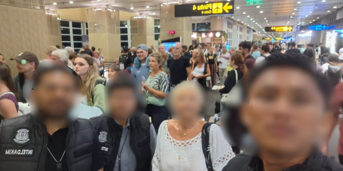 WUJUD KETEGASAN IMIGRASI, WN PERANCIS OVERSTAY DIDEPORTASI DARI BALI