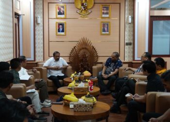 SINERGI PENGAWASAN ORANG ASING : BAINTELKAM MABES POLRI KUNJUNGI KANTOR IMIGRASI NGURAH RAI