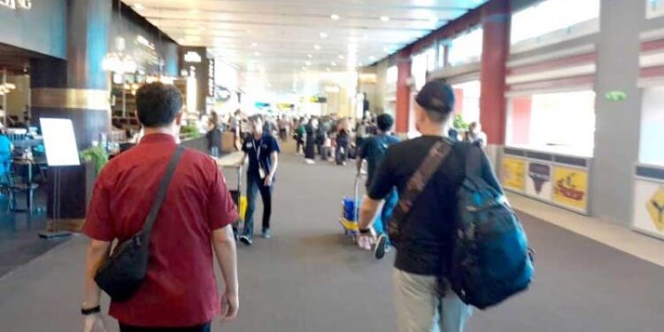 OVERSTAY 468 HARI, WARGA NEGARA RUSIA DIDEPORTASI