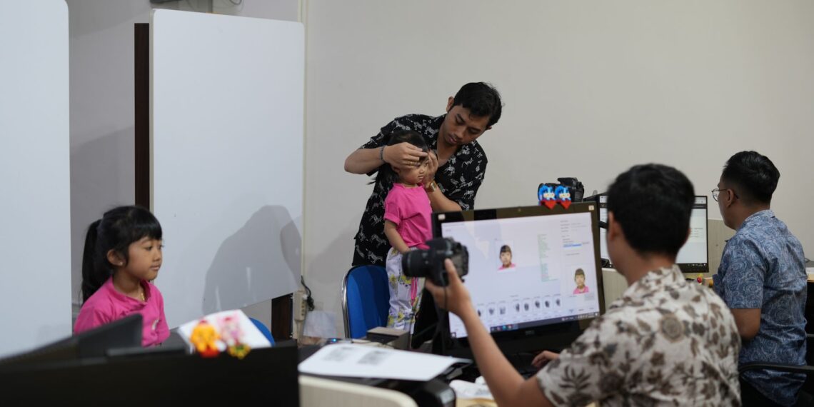 KANTOR IMIGRASI NGURAH RAI HADIRKAN LAYANAN PASPOR DI MASA CUTI BERSAMA, BUKTI KOMITMEN LAYANAN PUBLIK PRIMA