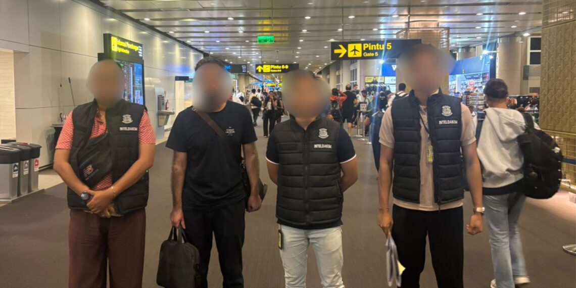 PENDEPORTASIAN WARGA NEGARA TURKI, IMIGRASI NGURAH RAI TUNJUKKAN PROFESIONALISME DAN KETEGASAN