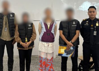 IZIN TINGGAL KADALUARSA, WNA RUSIA D.B. RESMI DIDEPORTASI