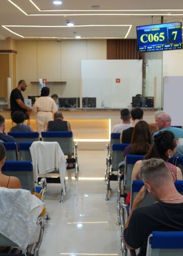 Antisipasi Dampak Penutupan Jalur Udara Timur Tengah, Imigrasi Ngurah Rai Berikan Izin Tinggal Keadaan Darurat Dan Kebijakan Overstay Nol Rupiah Bagi WNA Terdampak