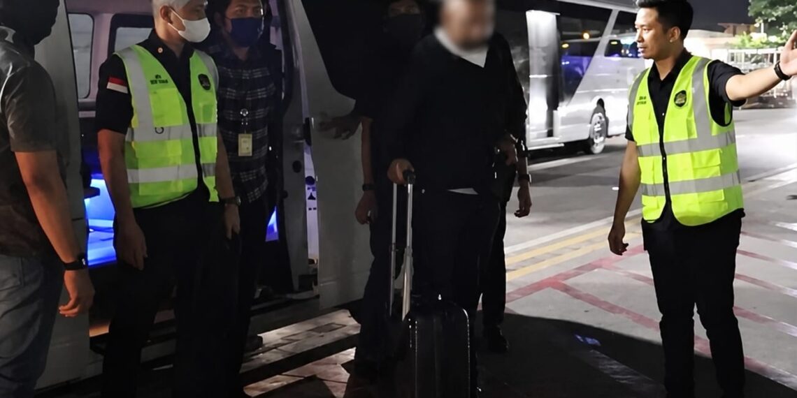 Imigrasi Ngurah Rai, Bareskrim Polri dan Bea Cukai Gagalkan Keberangkatan WNA Buronan Interpol diguga Penyelundup Narkotika yang Gunakan Identitas Palsu